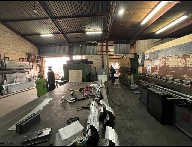 INDUSTRIAL FOR SALE IN MKONDENI